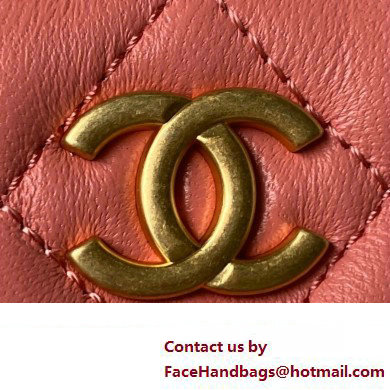 Chanel Shiny Crumpled Lambskin  &  Gold-Tone Metal Large Hobo Bag AS4368 Pink 2023